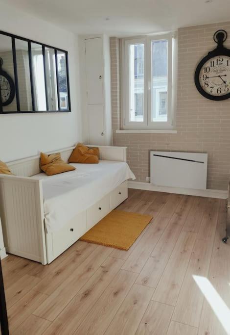 Les Coquelicots Apartment Honfleur Exterior photo
